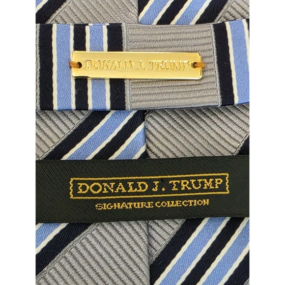 Donald J. Trump Signature Collection Silk Tie Hand Made Blue Silver Gold Bar‎ - Picture 2 of 6